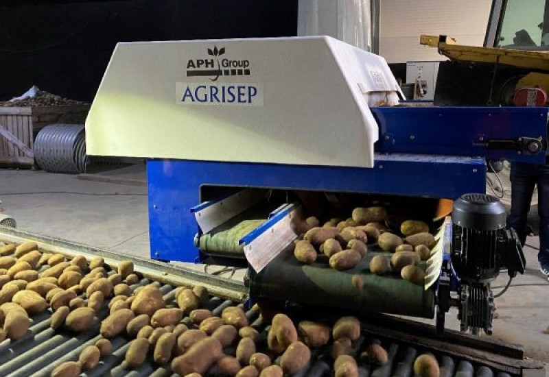 1-agrisep-photo-side-aph-group-with-potatoes-21-600x415-1699270534h2p83.jpg